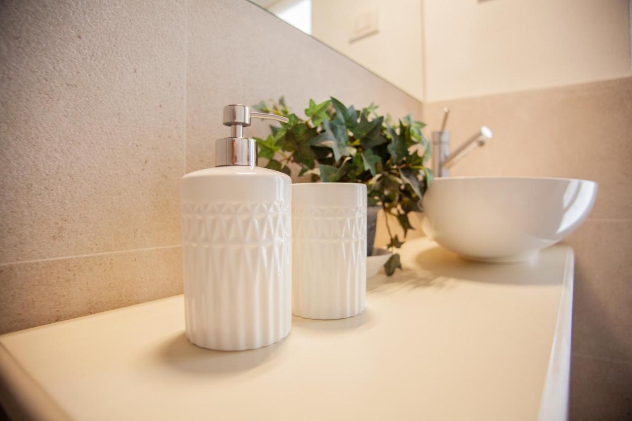 Bnbutler - Alfieri, 15 - Vecchie Atmosfere Apartment Milan Luaran gambar