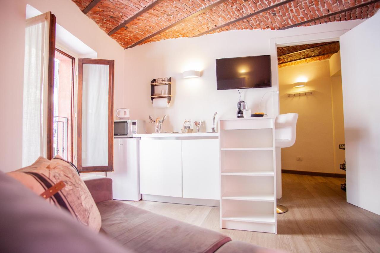 Bnbutler - Alfieri, 15 - Vecchie Atmosfere Apartment Milan Luaran gambar